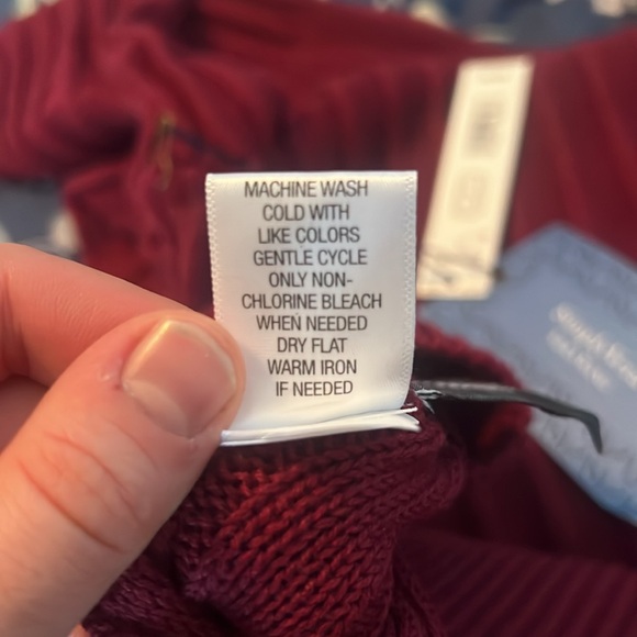 Fall Burgundy Sweater, XL Burgundy Turtle Neck Sweater, Cable knit sweater - Picture 10 of 11